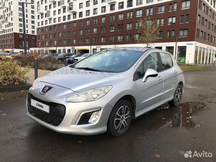 Peugeot 308 1.6 AT, 2011, 165 850 км