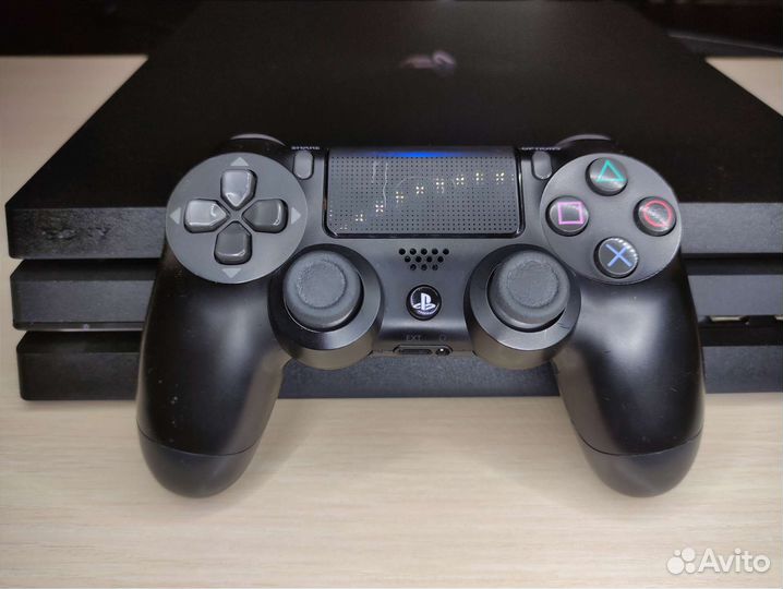 Sony PS4 Pro 1tb + 440 игр