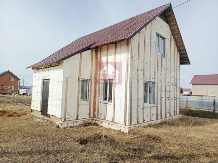 Дом 94 м² на участке 7,2 сот.