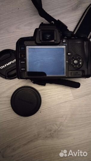 Зеркальный фотоаппарат olympus E420