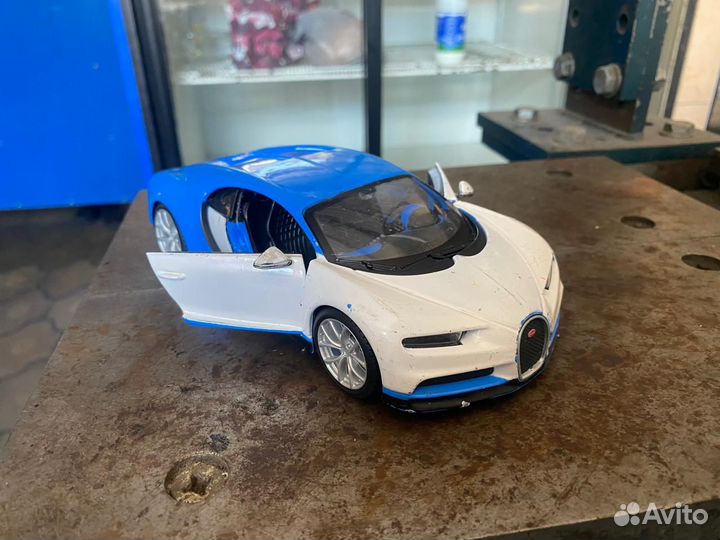 Модель Bugatti Chiron Maisto 1/24
