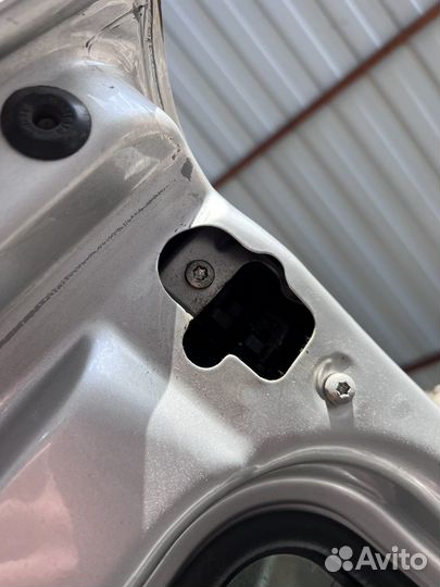 Дверь задняя правая Ford Tourneo Connect низкая б