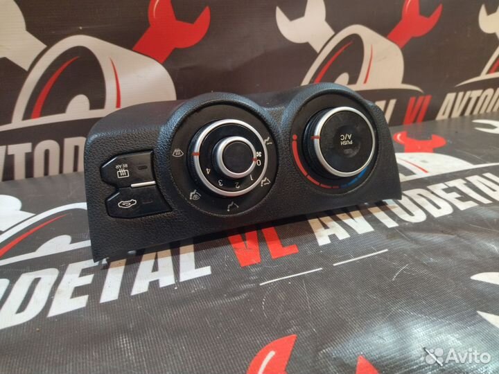 Блок управления печкой Kia Rio 3