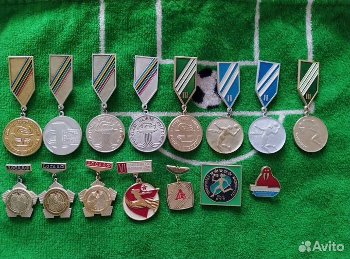 Значки СССР знаки 50