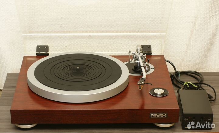 Проигрыватель винила Micro Seiki DDL-120 и Saec WE