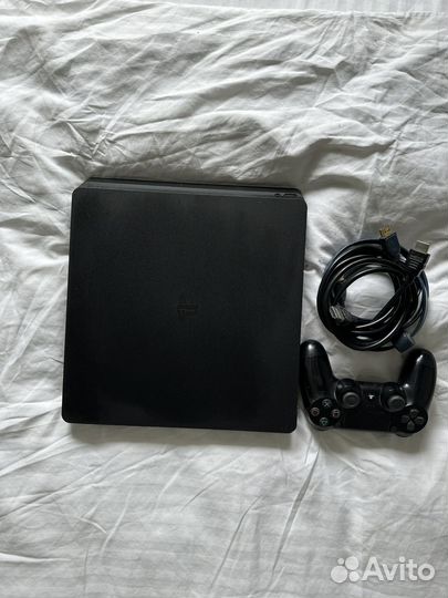 Sony PS4 slim
