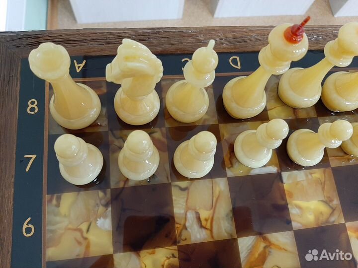 Янтарные шахматы 