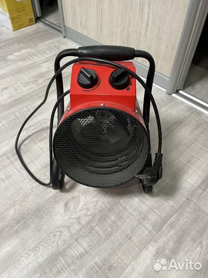 Тепловентилятор Equation Brigade (2200Вт)