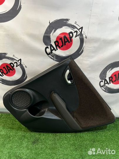 Обшивка двери задняя правая Honda Fit Shuttle GP2