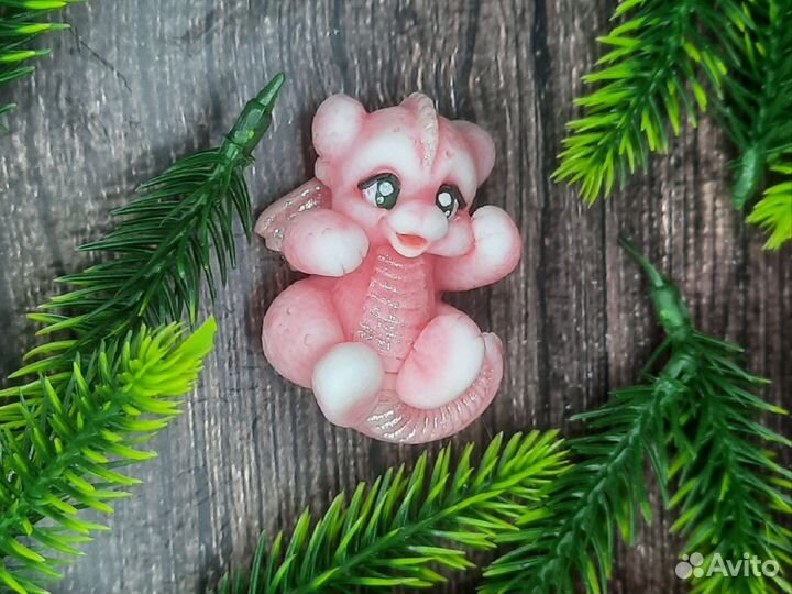 Мини дракончик в куполе