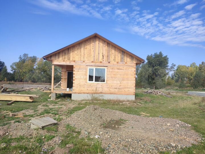 Дом 104 м² на участке 7 сот.