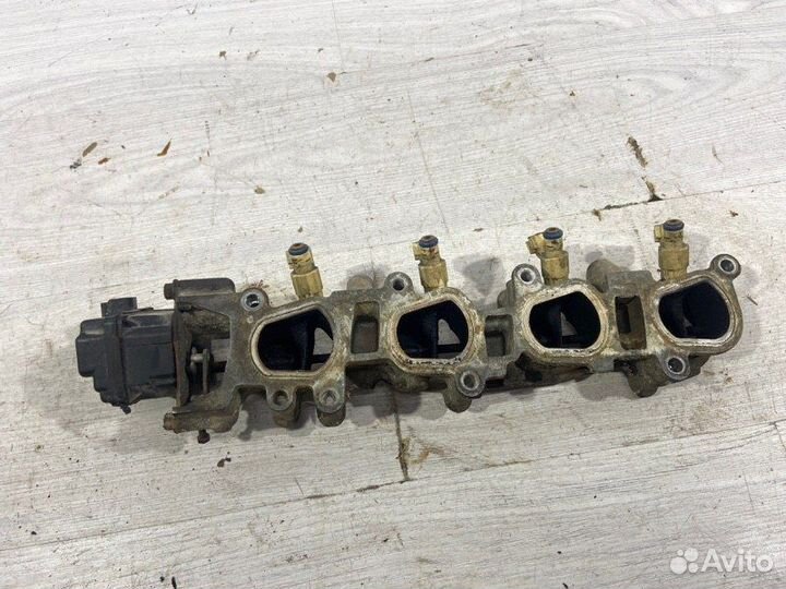 Коллектор впускной Ford Focus 1 Usa (98-05) седан