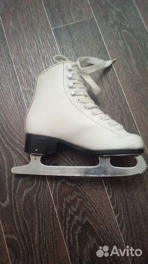 Коньки фигурные детские 32 размер