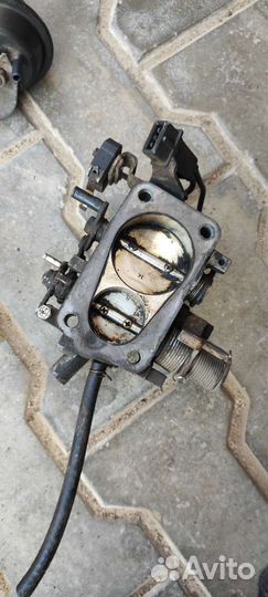 Дроссельная заслонка Ауди 100 С3 2.2-2.3