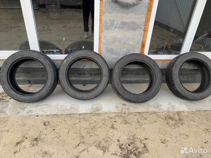 Bridgestone Blizzak DM-V1 225/60 R18