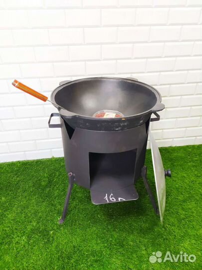 Казан чугунный с печкой