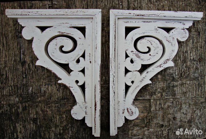 Кронштейн для полки на кухню в стиле прованс