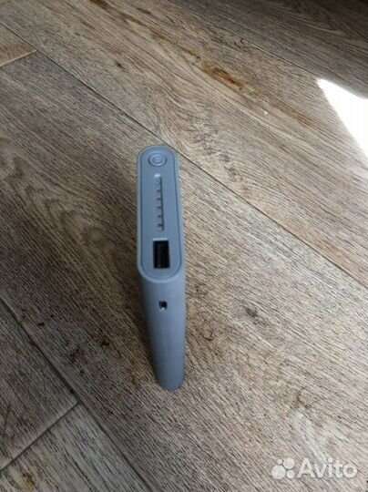 Внешний аккумулятор с беспроводной зарядкой