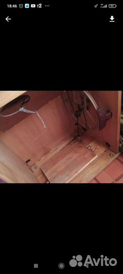 Швейная машина Чайка бу. Ножной привод