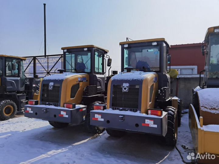 Фронтальный погрузчик XCMG LW180K, 2023