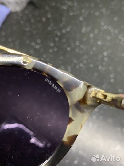 Очки солнечные Prada