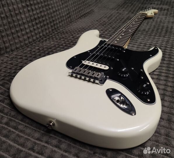 Электрогитара Squier Contemporary + аксессуары