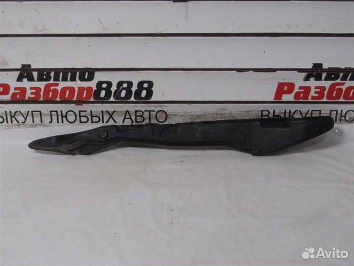Пыльник крыла правый Chevrolet Cruze седан F16D3