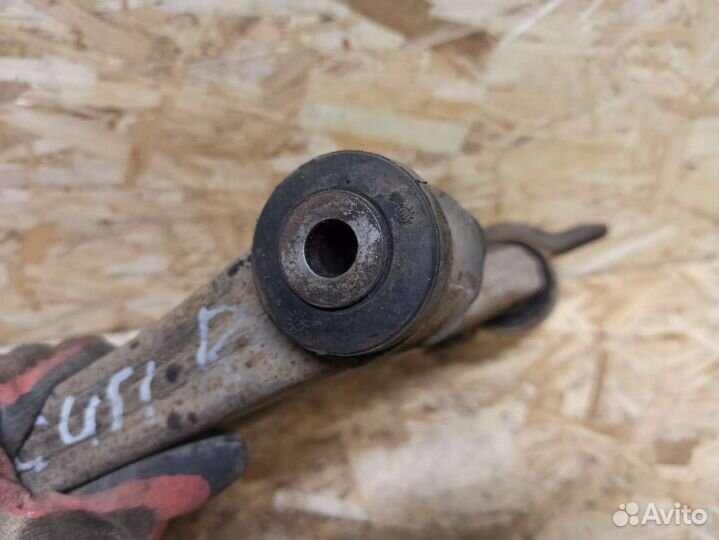 Рычаг правый Ford Focus 1 1.8