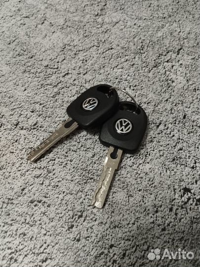 Личинка замка багажника VW Golf 4