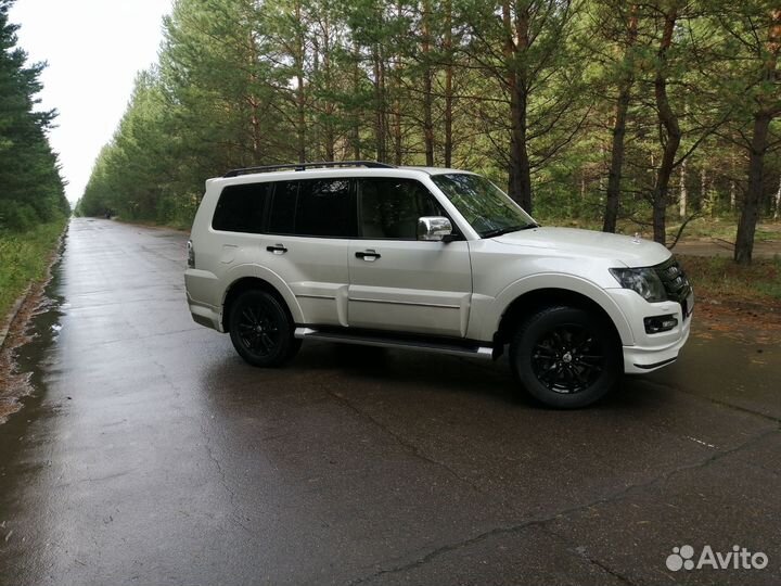 Mitsubishi Pajero 3.8 AT, 2020, 23 000 км