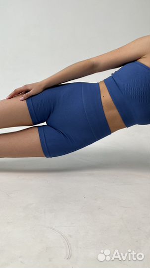 Велосипедки в рубчик новые