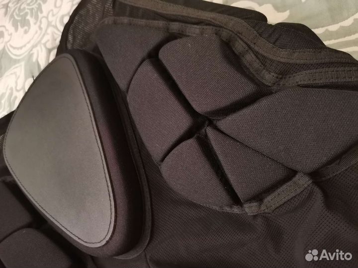 Защитные шорты для сноуборда