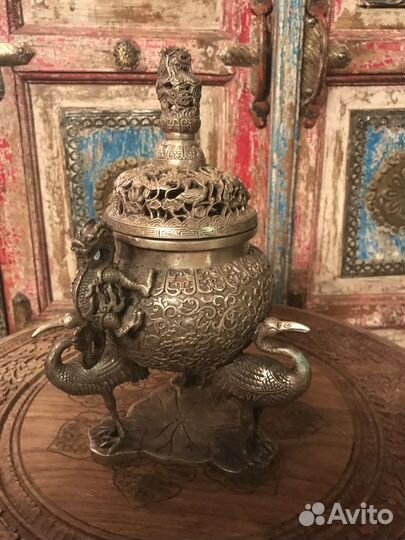 Редкая храмовая кадильница с аистами. Фен Шуй