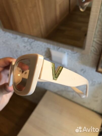 Солнцезащитные очки женские