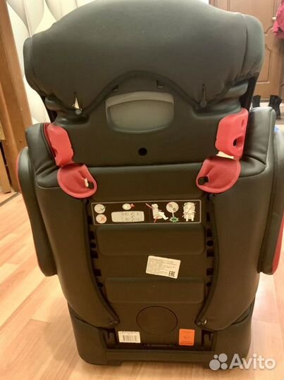 Кресло автомобильное детское б/у раздвижное
