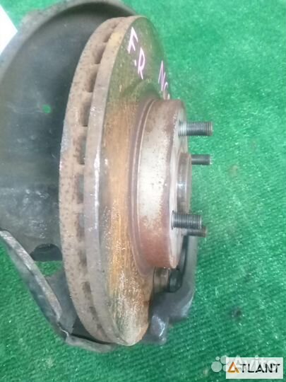 Ступица передняя правая toyota funcargo