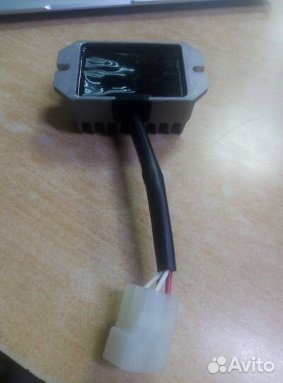 Регулятор напряжения A-R98-1 Буран