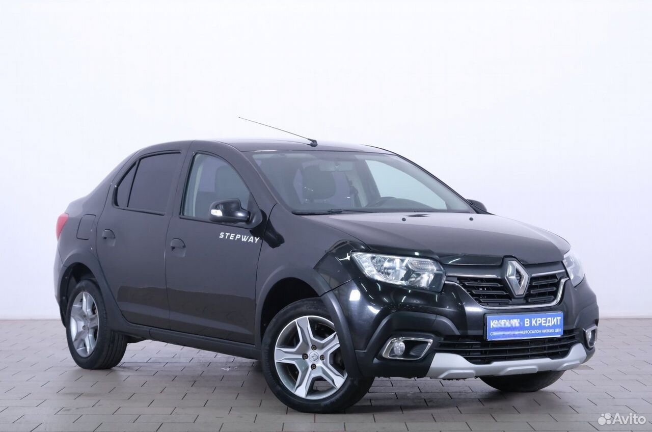 Renault Logan Stepway 1.6 MT, 2020, 116 200 км