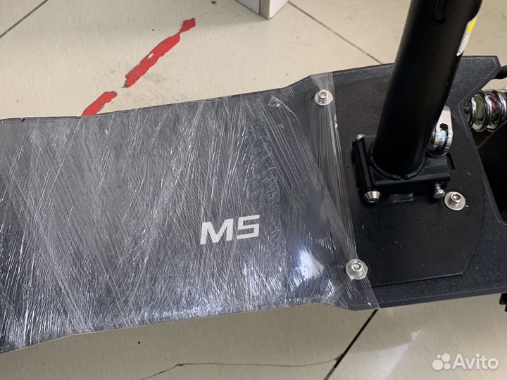 Электро самокат kuga М 5