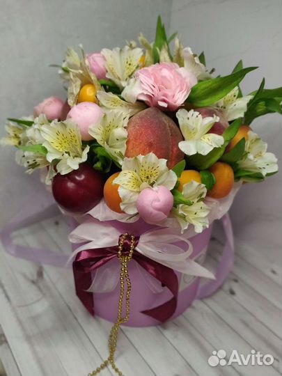 Съедобные букеты из фруктов и цветов