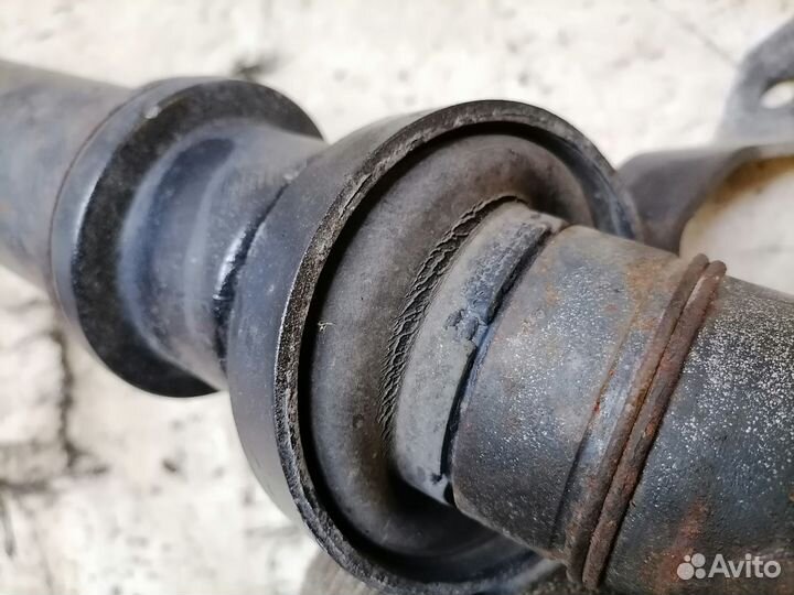 Карданный вал задний Audi A4 B7 8ED 8E0521101P