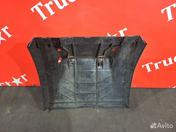 Крыло заднее передняя часть