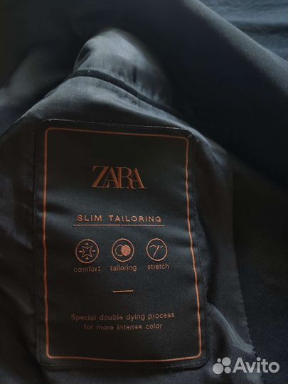 Черный приталенный пиджак Zara из топовой линейки