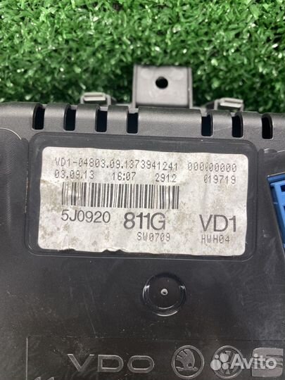 Приборная панель Skoda Fabia 2