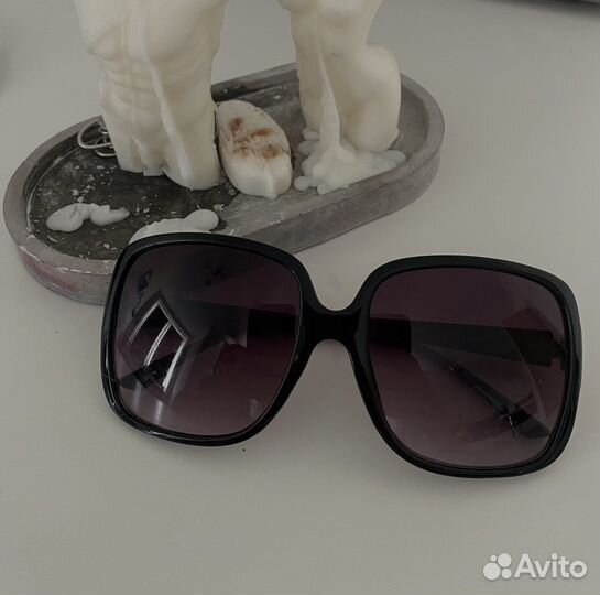 Солнцезащитные очки женские большие