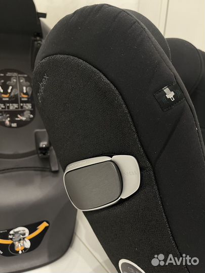 Автокресло Cybex Sirona Q i-Size plus + база