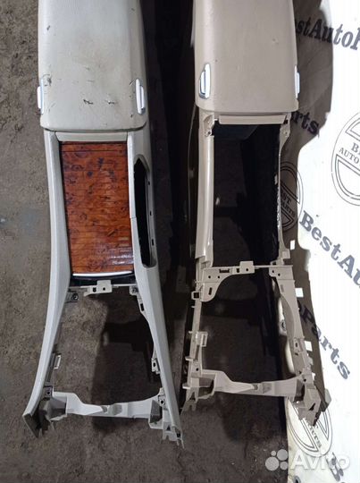 Подлокотник на Volvo S60 v70 Xc 70