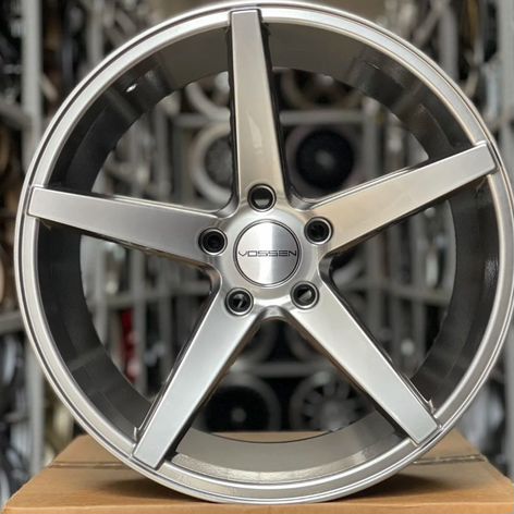 Литые диски Vossen VPS-303 8.5×R18 5×114.3