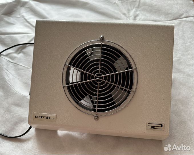 Пылесос для маникюра Emil x2