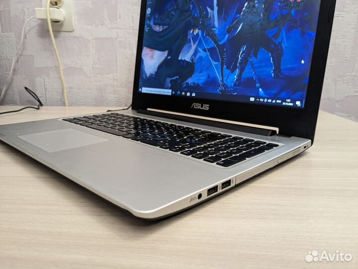 Мощный металлический Asus i5/8gb/ssd240/Nvidia 2gb